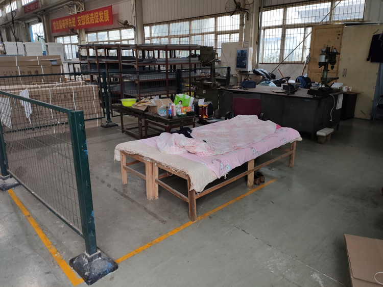 女教师の爆乳BD在线观看