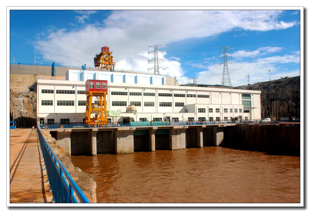 女教师の爆乳BD在线观看