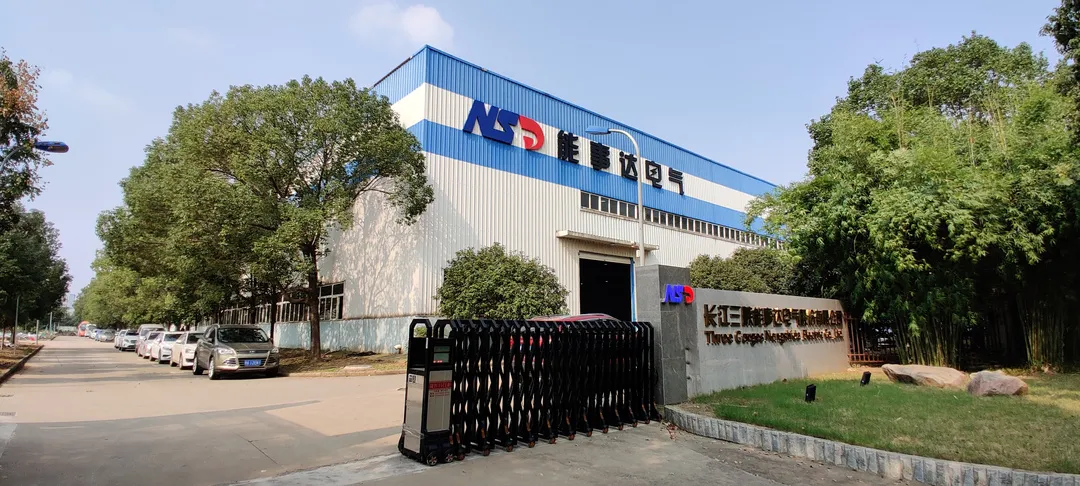 女教师の爆乳BD在线观看