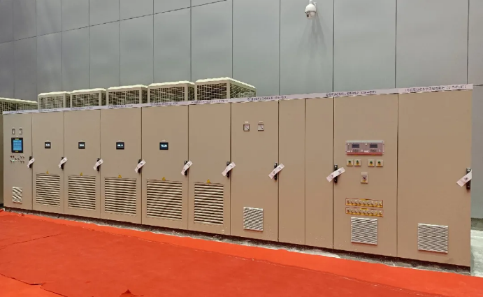 女教师の爆乳BD在线观看