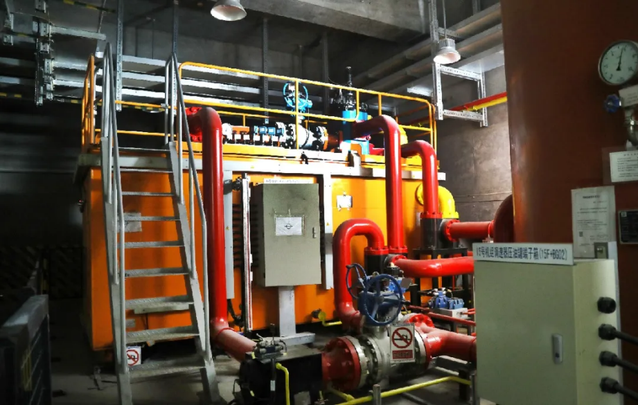 女教师の爆乳BD在线观看