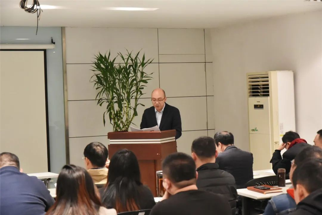 女教师の爆乳BD在线观看