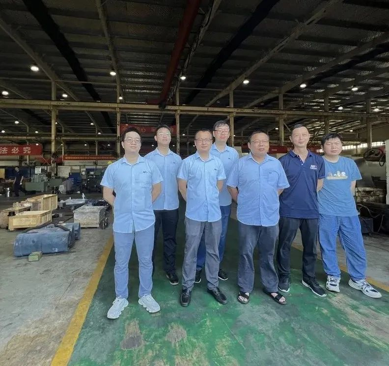 女教师の爆乳BD在线观看