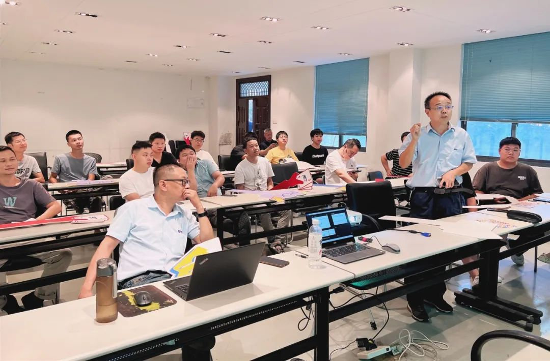 女教师の爆乳BD在线观看