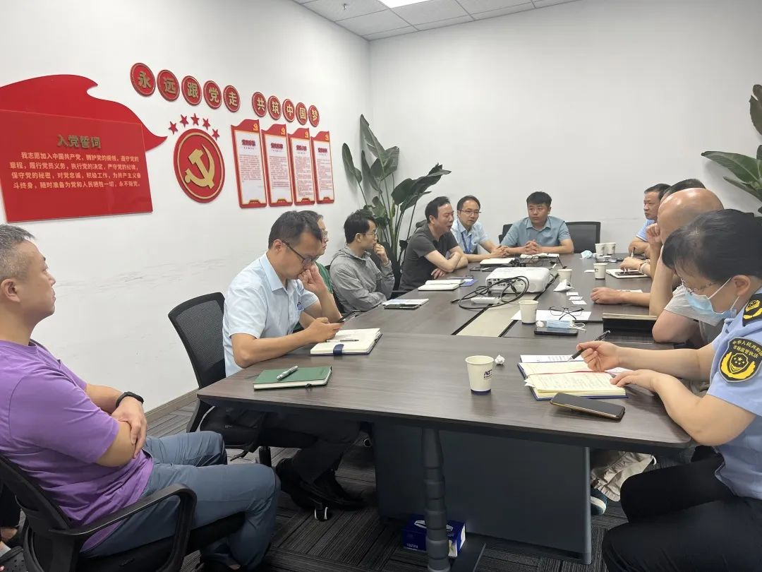 女教师の爆乳BD在线观看