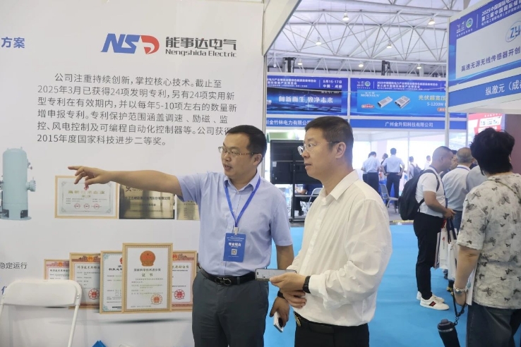 女教师の爆乳BD在线观看